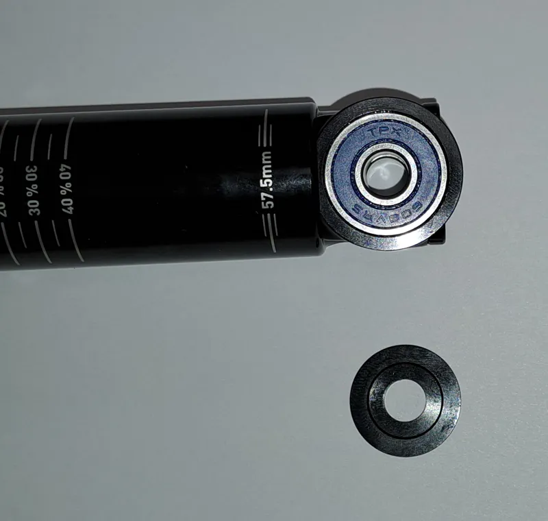 Rockshox Rear Shock Super Deluxe Ultimate RCT Debonair 2Tokens-4